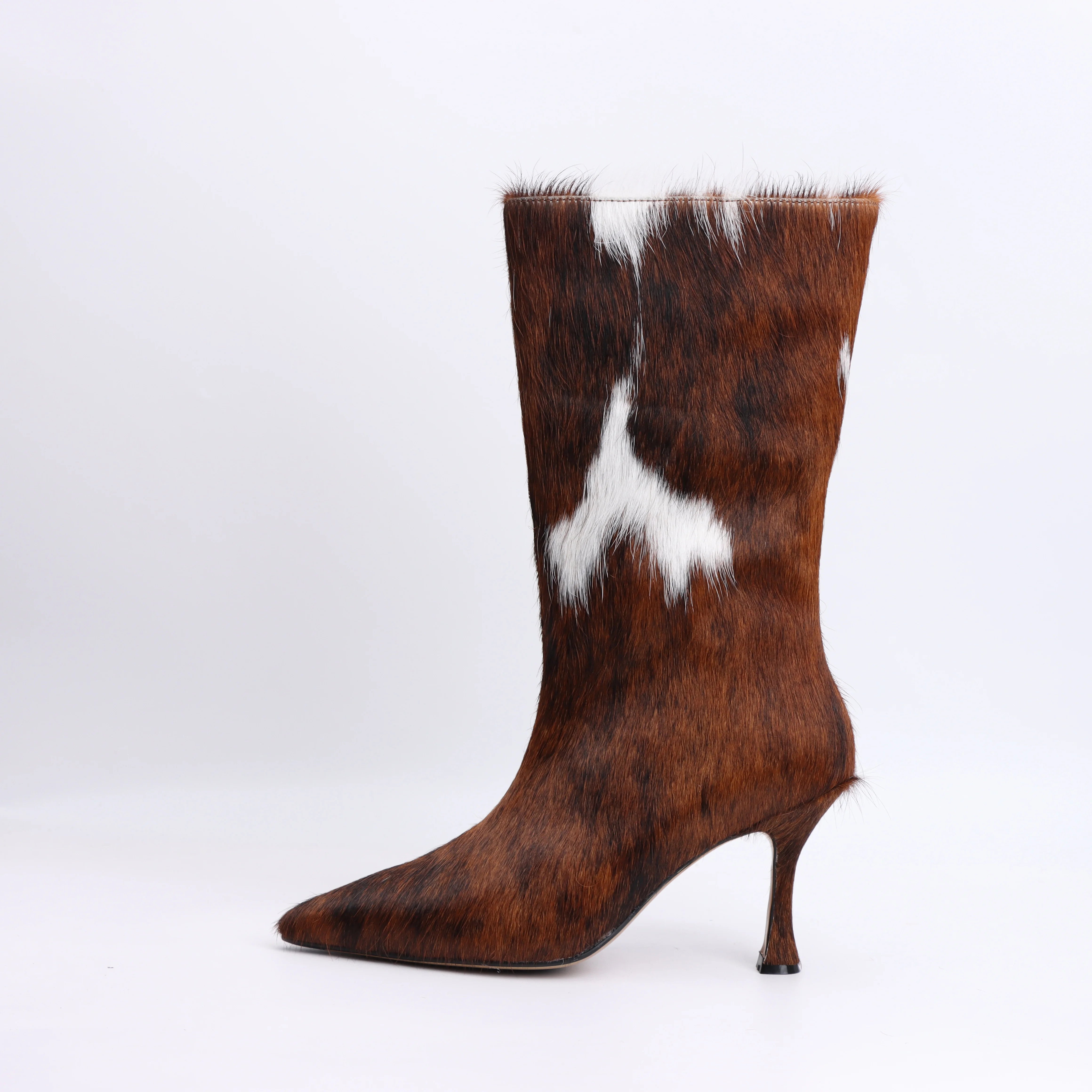 Designer retro fashion cowhide luxury fashion boots for women 2025 pointed thin heel slimming versatile sleeve western boots