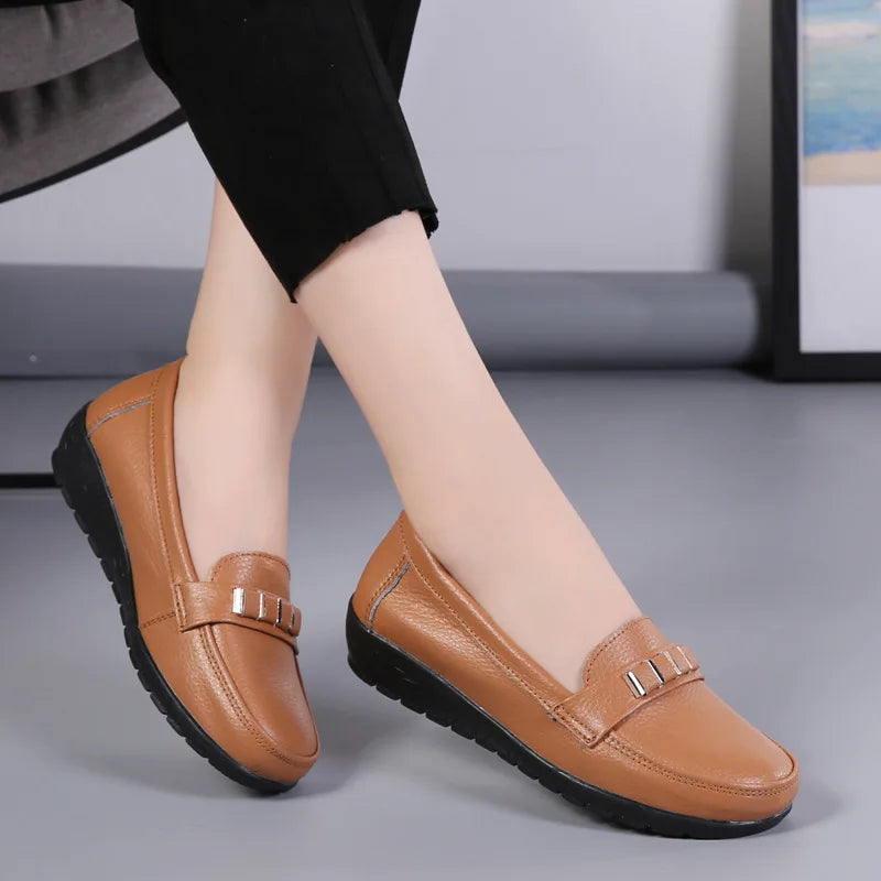 WOIZGIC Women's Female Mother Girl Ladies Genuine Leather Flats Shoes Platform Loafers Slip On Plus Size 42 43 44 Spring