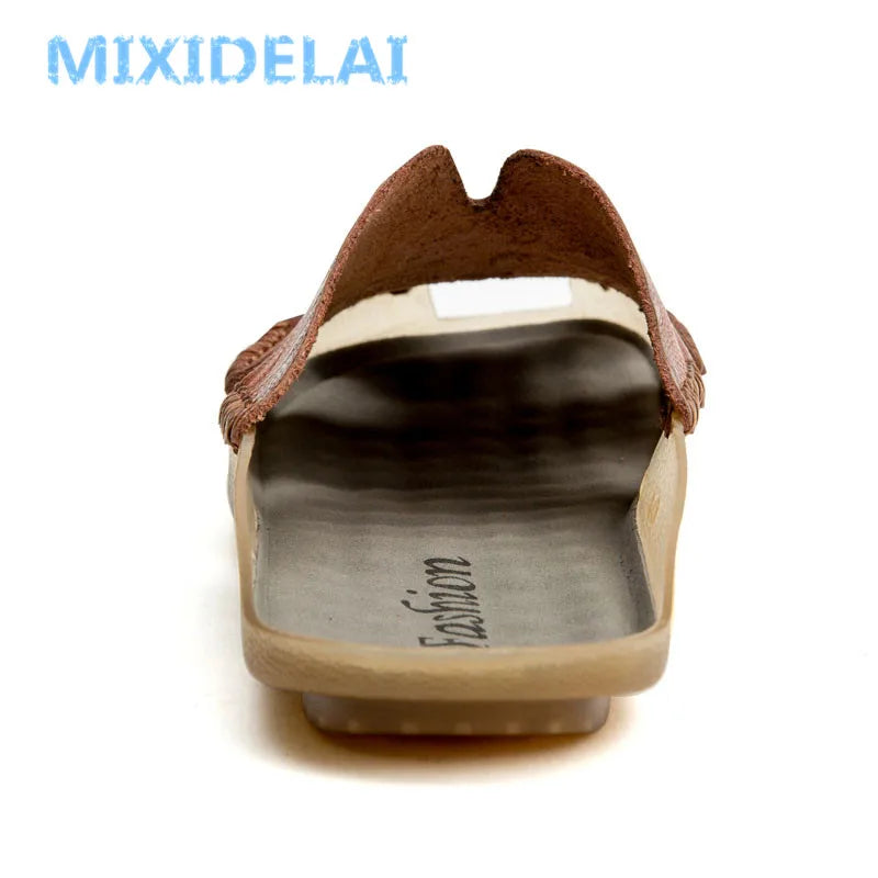 MIXIDELAI New Quality Leather Non-Slip Slippers Men Beach Sandals Comfortable Summer Shoes Men Slippers Classics Men Flip Flops