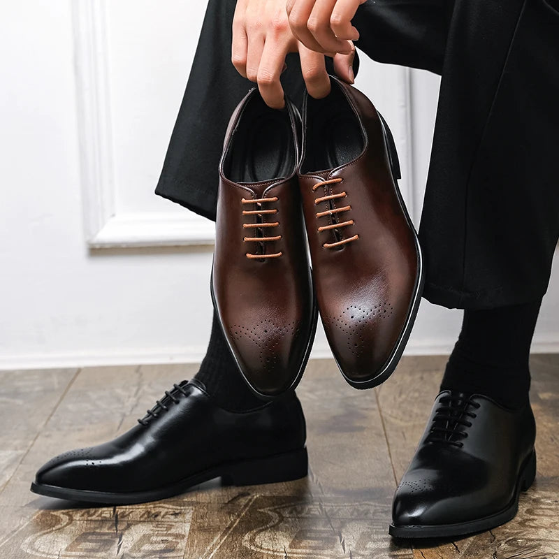 Men's Leather Shoes Handmade High Quality Red Sole Casual Oxford Business Brogue Shoes Lace-up Comfortable Lace-up Man Shoe