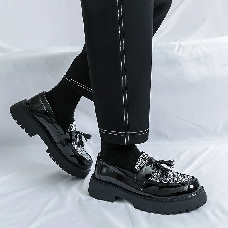 Men Shoes Fashion Loafers Casual Business Oxford Shoes Slip-On Tassel Rhinestone Dress Wedding Shoes Non-slip Thick Soled Shoes