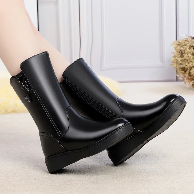 WOIZGIC Female Ladies Boots Women's Mid Calf Winter Fur Wool Plush Warm Zipper Genuine Leather Shoes Boots Plus Size 42 43 Snow