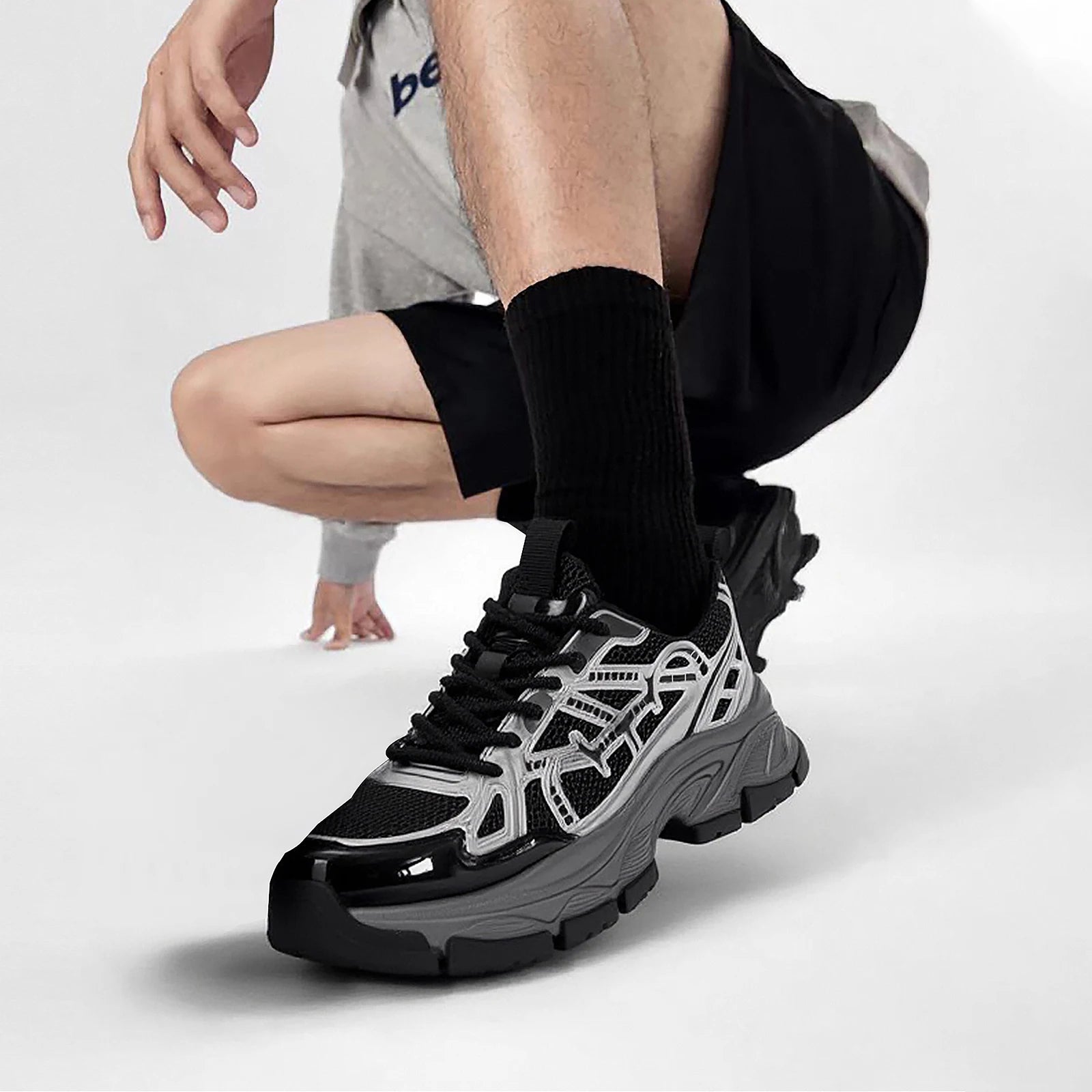 Men's Shoes Luxury Brand Sneakers Lightweight Breathable Mesh Running Shoes Outdoor Casual Athletic Ball Lace Up Designs