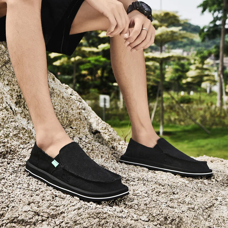 2025 New Spring Handmade Canvas Casual Men Shoes Design Fashion Sneakers Man Loafers Breathable Low Top Flat Shoes Soft Driving
