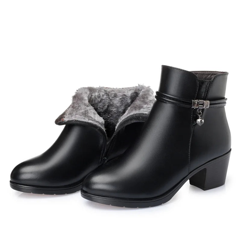 WOIZGIC Women's Ladies Mother Famale Winter Ankle Genuine Leather Fur Warm Wool Plush Shoes Boots Zipper Mid Heel Plus Size 43